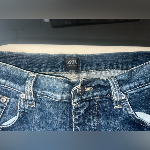 Hugo Boss jeans mens - Picture 6 of 7